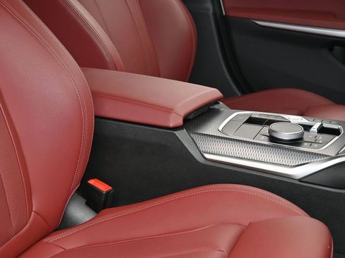 Used 2025 BMW 330i xDrive Sedan image 47