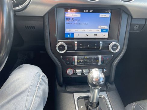 Used 2019 Ford Mustang GT Premium image 21