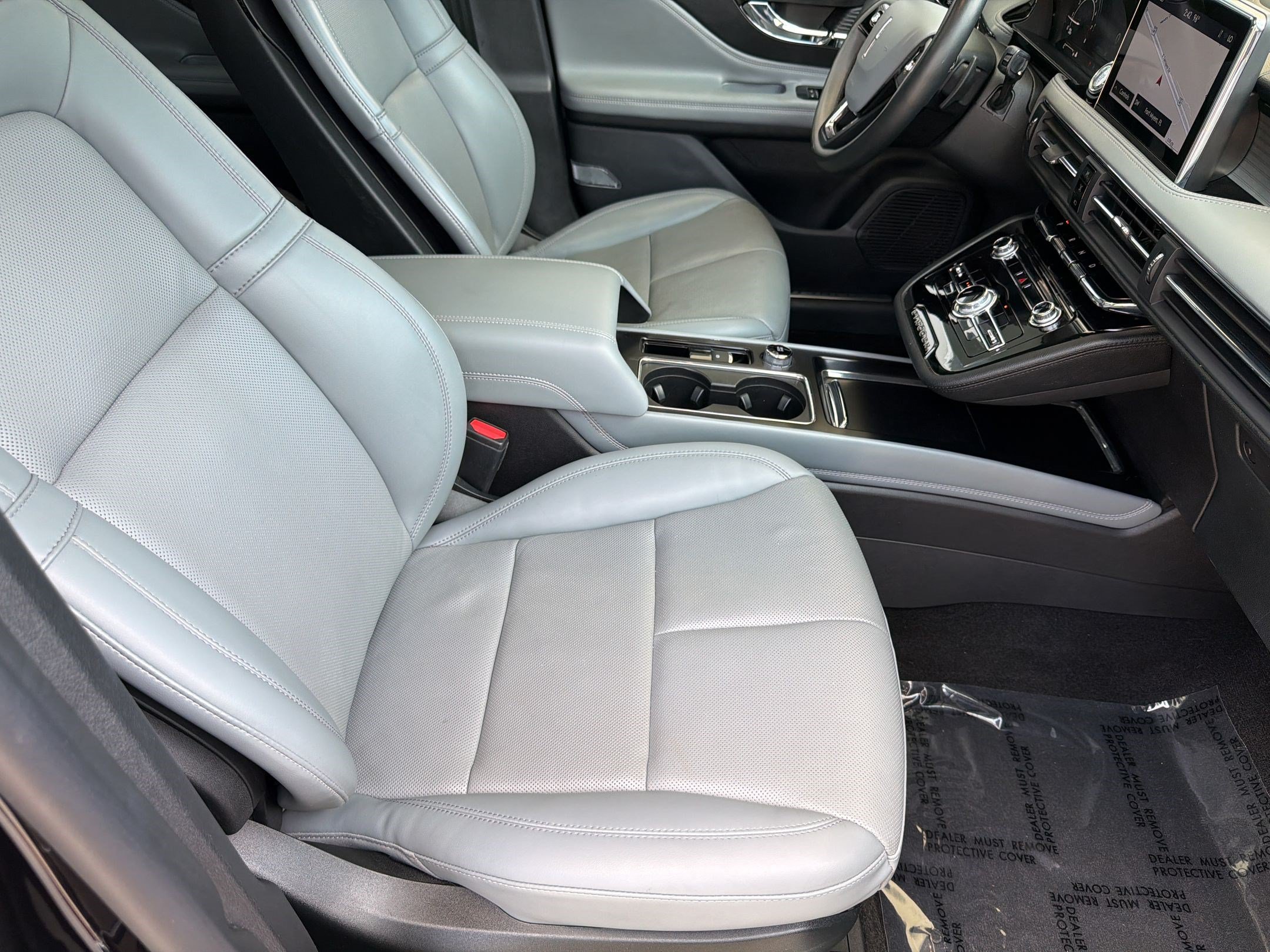 Used 2022 Lincoln Corsair AWD w/ Premium Package image 26