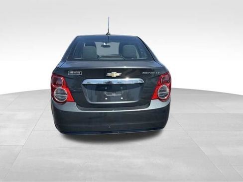 Used 2015 Chevrolet Sonic LT FWD image 6