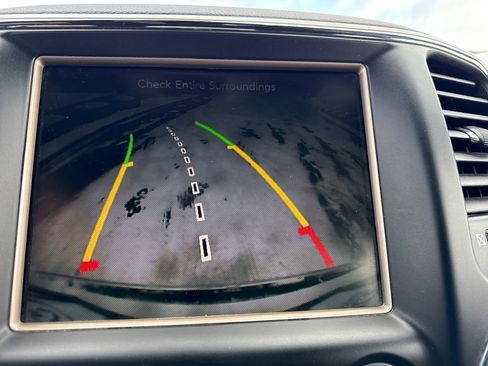 Used 2016 Jeep Grand Cherokee Limited image 16