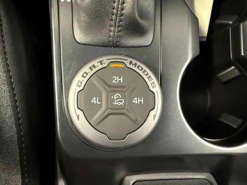 New 2025 Ford Bronco 4-Door AWD/4WD image 19