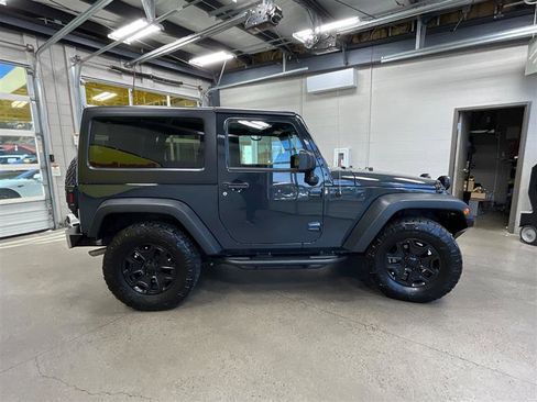 Used 2017 Jeep Wrangler Sport w/ Quick Order Package 23S image 6