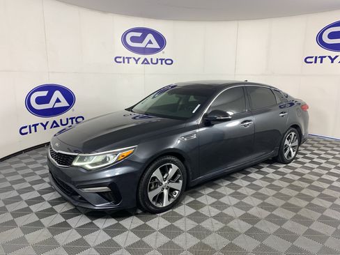Used 2020 Kia Optima S w/ S Panoramic Sunroof Package FWD image 7
