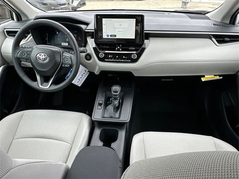 New 2026 Toyota Corolla Cross LE image 15