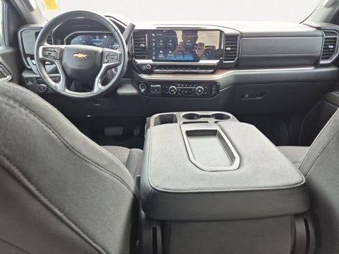 Used 2023 Chevrolet Silverado 1500 LT w/ All Star Edition Plus image 3