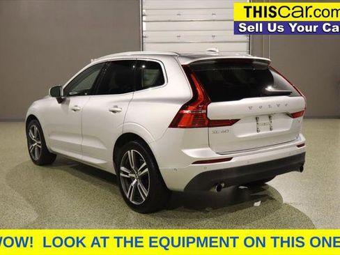 Used 2019 Volvo XC60 T5 Momentum w/ Premium Package FWD image 5