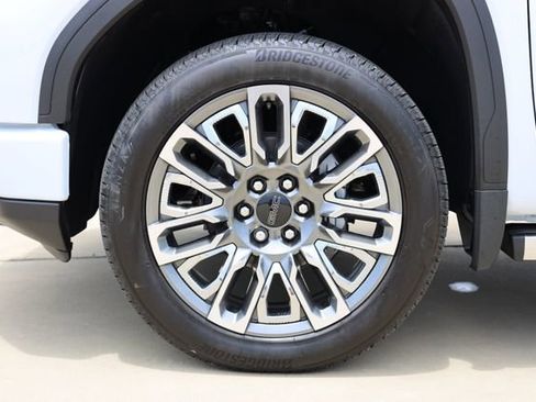 New 2026 GMC Sierra 1500 Denali Ultimate AWD/4WD image 9