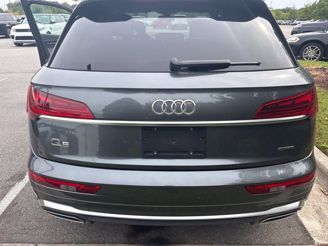 Used 2024 Audi Q5 2.0T Premium Plus w/ Premium Plus Package AWD/4WD image 9