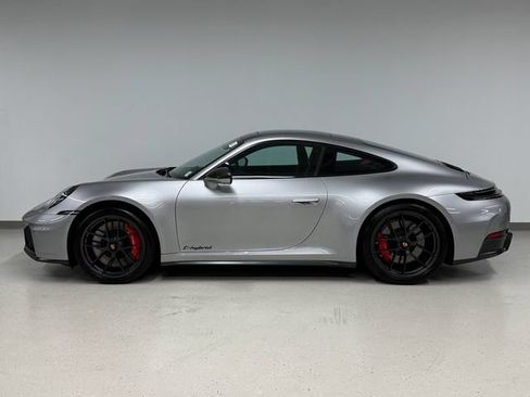Certified 2026 Porsche 911 GTS image 2