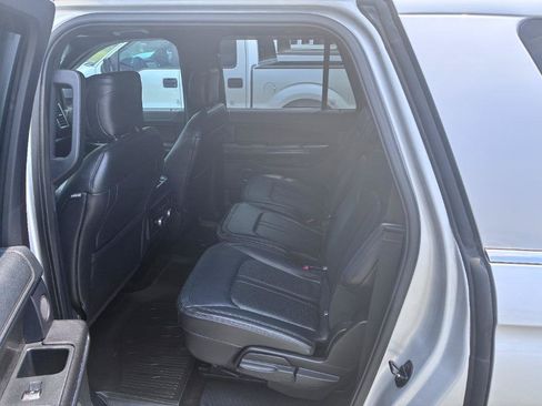 Used 2018 Ford Expedition Max Limited w/ Equipment Group 302A AWD/4WD image 10