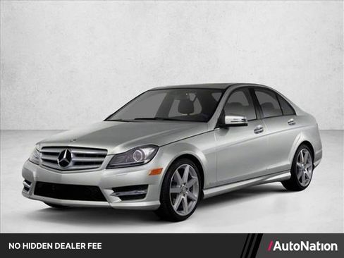 Used 2013 Mercedes-Benz C 250 Sedan image 1