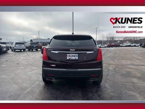 Used 2018 Cadillac XT5 Luxury w/ Driver Awareness Package image 6