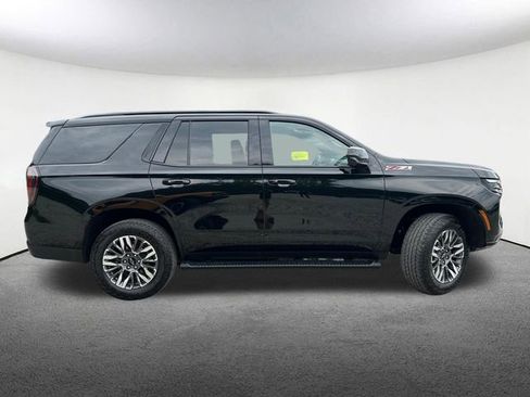 Used 2025 Chevrolet Tahoe Z71 AWD/4WD image 15