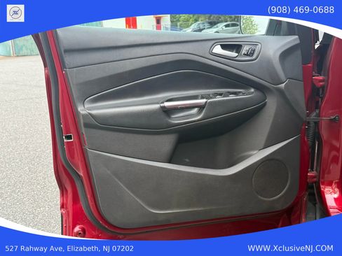 Used 2017 Ford Escape Titanium w/ Equipment Group 301A image 7