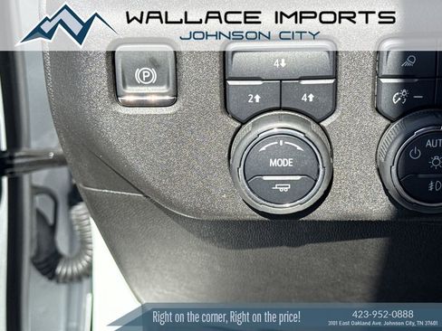 Used 2025 Chevrolet Silverado 2500 LT w/ Safety Package AWD/4WD image 29