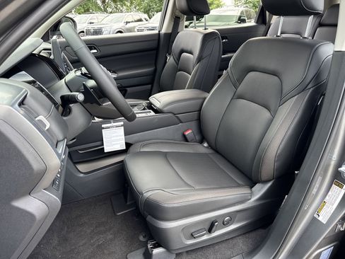 New 2026 Nissan Pathfinder SL FWD image 14