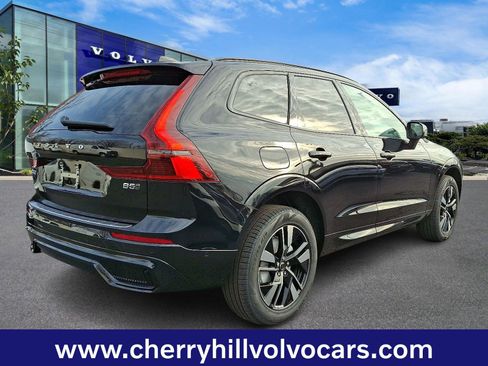 New 2026 Volvo XC60 B5 Plus w/ Protection Package Premier image 5