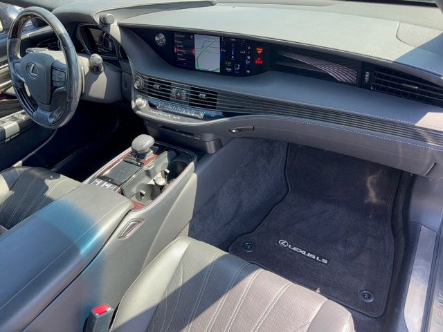 Used 2018 Lexus LS 500 w/ Interior Upgrade Package RWD image 32