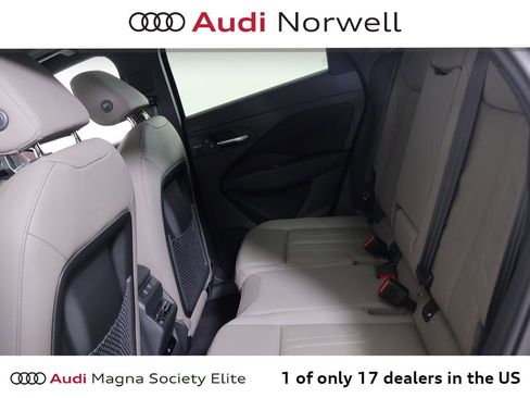 New 2026 Audi Q3 quattro 2.0T image 21