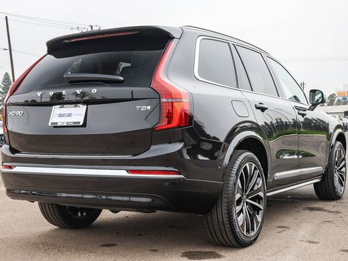 New 2026 Volvo XC90 T8 Plus image 5