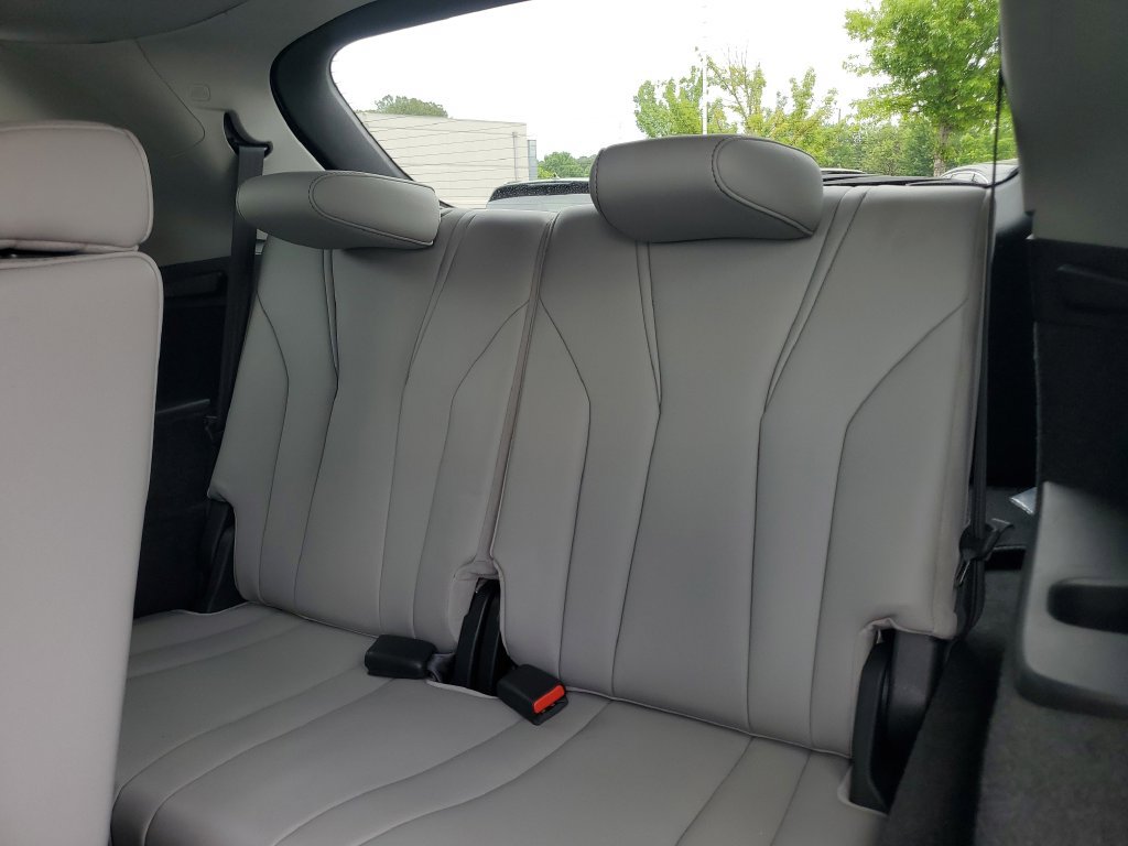 Certified 2023 Acura MDX w/ Technology Package FWD image 14