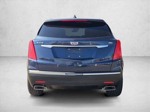 Used 2018 Cadillac XT5 FWD w/ LPO, Wheel Lock Package image 6