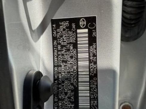 Used 2014 Toyota Prius Four FWD image 26