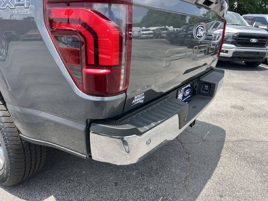 New 2026 Ford F150 Lariat w/ Equipment Group 501A Mid AWD/4WD image 11