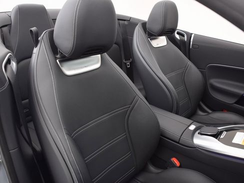 Used 2025 Mercedes-Benz SL 55 AMG 4MATIC image 17