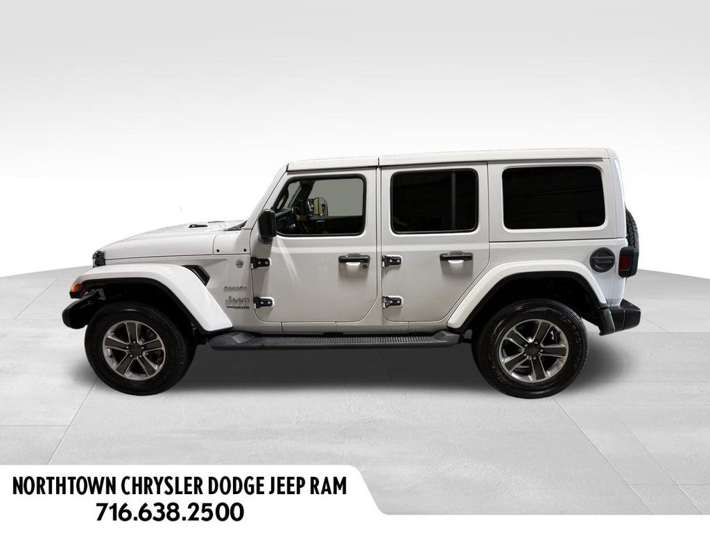 Used 2019 Jeep Wrangler Unlimited Sahara w/ Uconnect 4C Nav & Sound Group AWD/4WD image 2