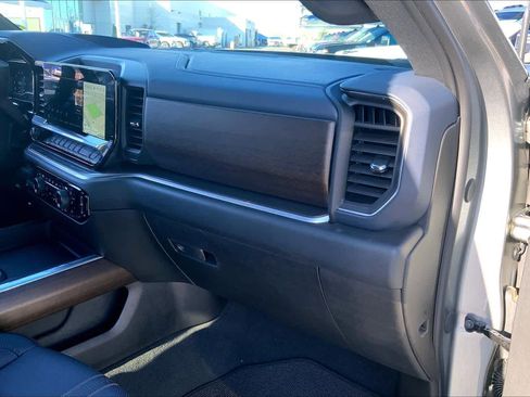 Used 2025 Chevrolet Silverado 2500 High Country w/ Technology Package image 19