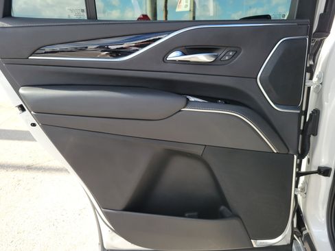 Used 2021 Cadillac Escalade Sport w/ Driver Assist Tech Package image 27