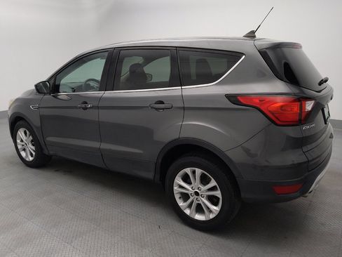 Used 2019 Ford Escape SE FWD image 3