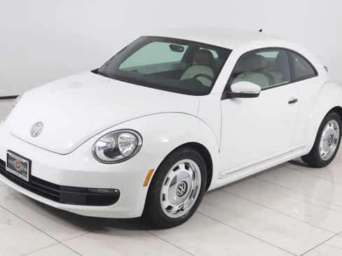Used 2016 Volkswagen Beetle 1.8T Classic FWD image 20