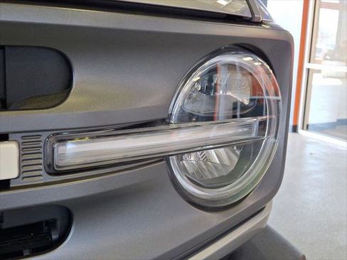 Used 2024 Ford Bronco Big Bend w/ Sasquatch Package image 28