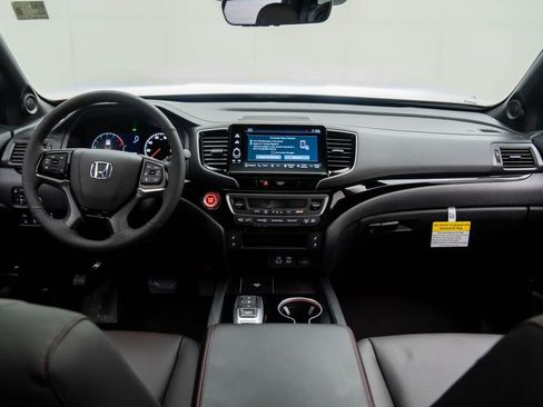 New 2026 Honda Ridgeline Black Edition image 10