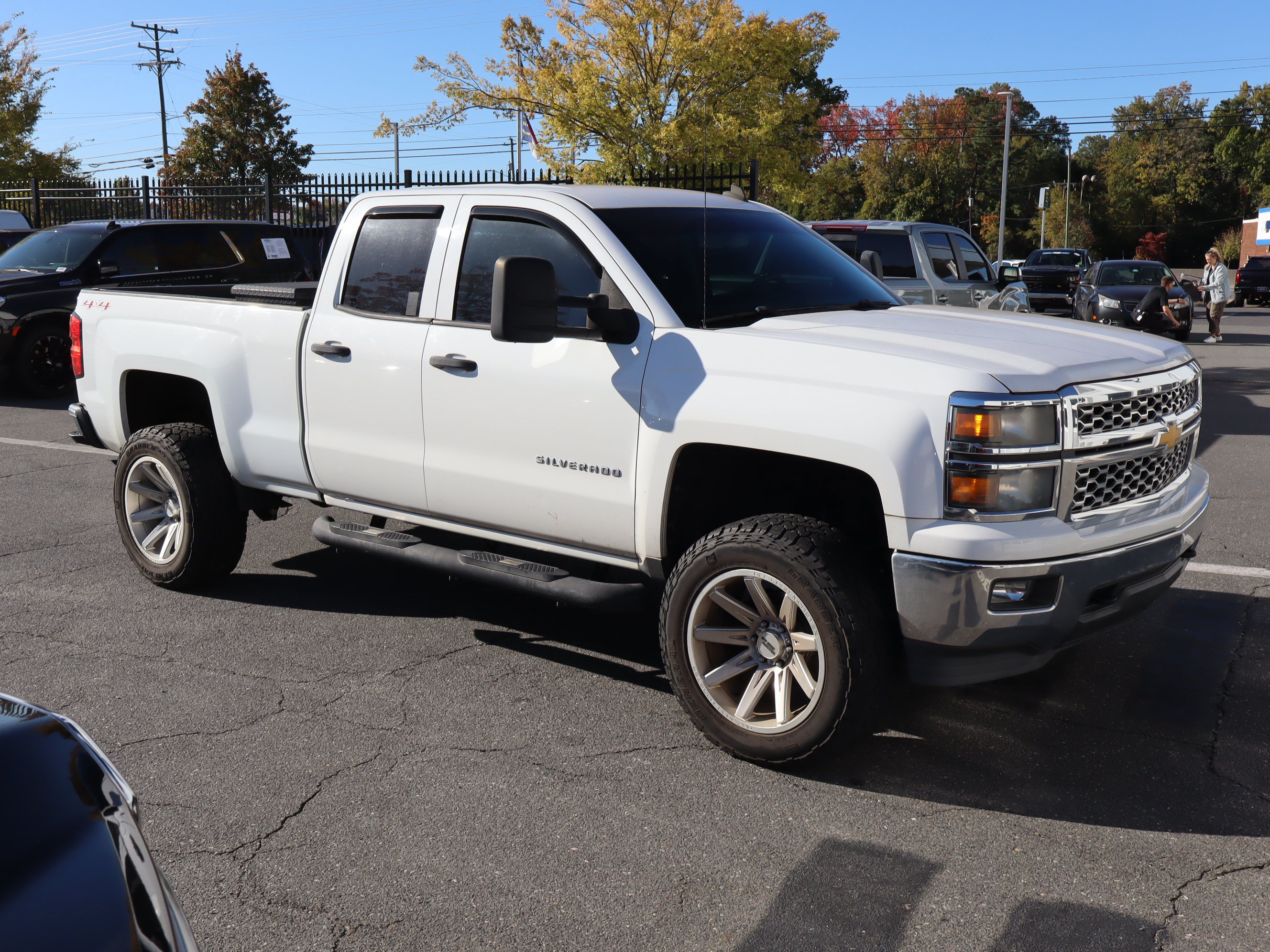Used 2014 Chevrolet Silverado 1500 LT w/ All Star Edition AWD/4WD image 13