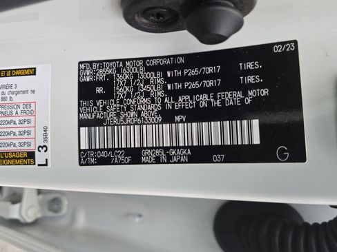 Used 2023 Toyota 4Runner TRD Off-Road Premium image 34