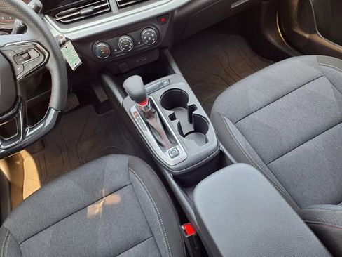 Used 2024 Chevrolet Trax RS w/ Driver Confidence Package FWD image 10