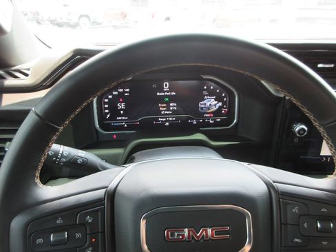 Certified 2024 GMC Sierra 3500 AT4 w/ Technology Package AWD/4WD image 38