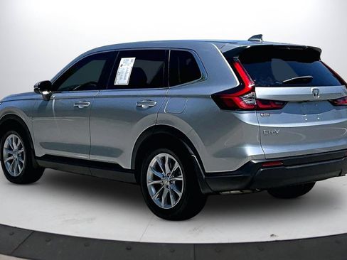 Used 2023 Honda CR-V EX image 7