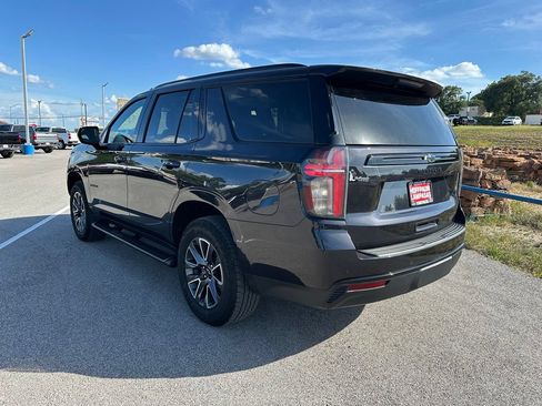 Used 2024 Chevrolet Tahoe Z71 AWD/4WD image 2