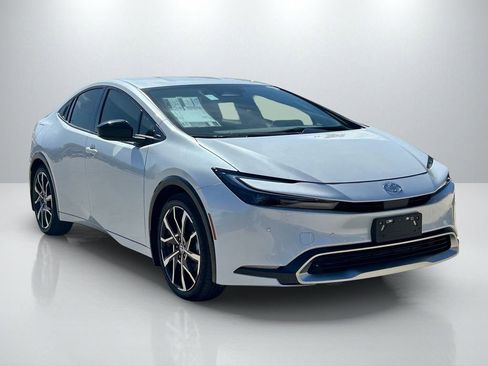 New 2026 Toyota Prius XSE image 3