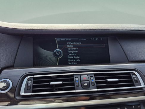Used 2011 BMW 740i RWD image 25