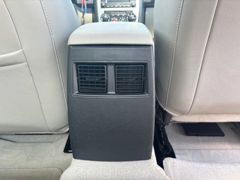 Used 2005 Chrysler 300 C w/ Sound Group II RWD image 43