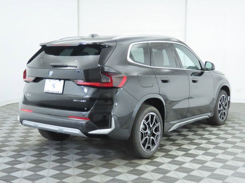 Used 2025 BMW X1 xDrive28i w/ Premium Package image 6