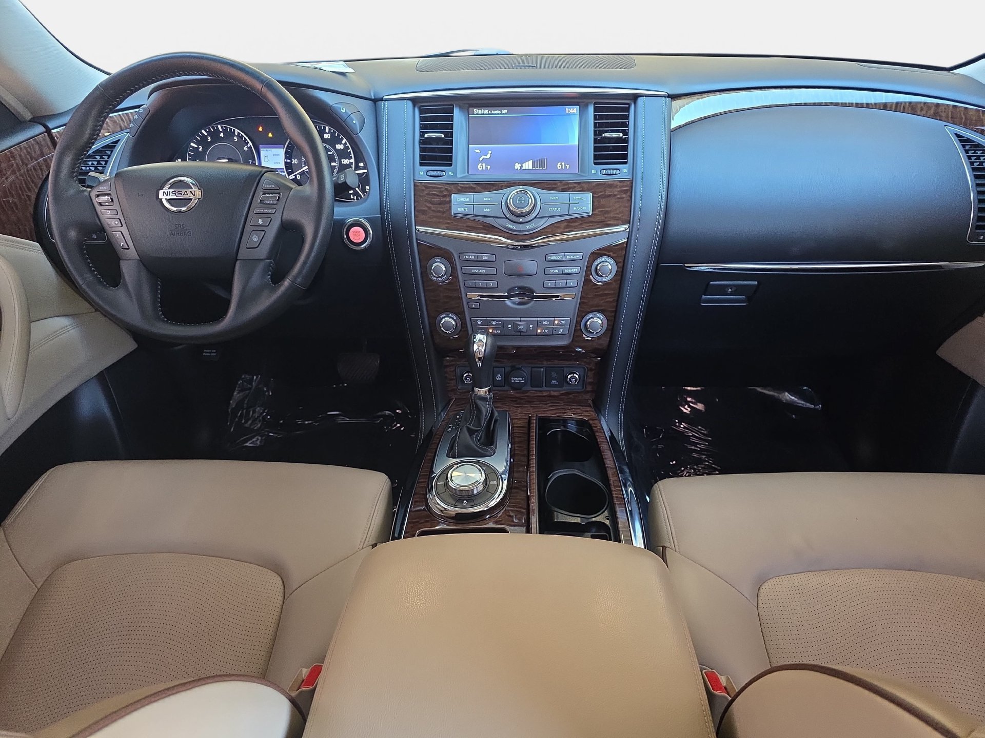 Used 2017 Nissan Armada Platinum w/ Interior Lighting Package AWD/4WD image 9