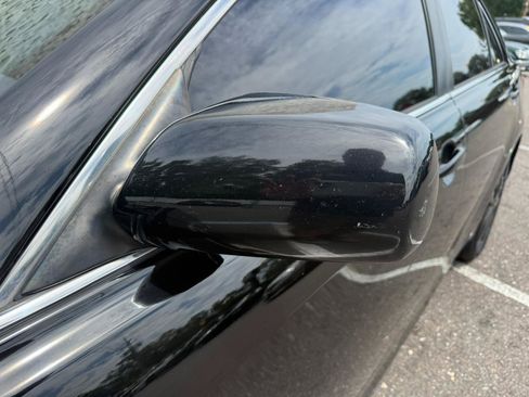 Used 2011 Toyota Camry LE FWD image 12