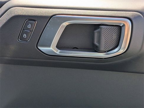 New 2025 Ford Bronco Outer Banks image 42